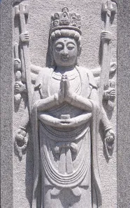 観音像